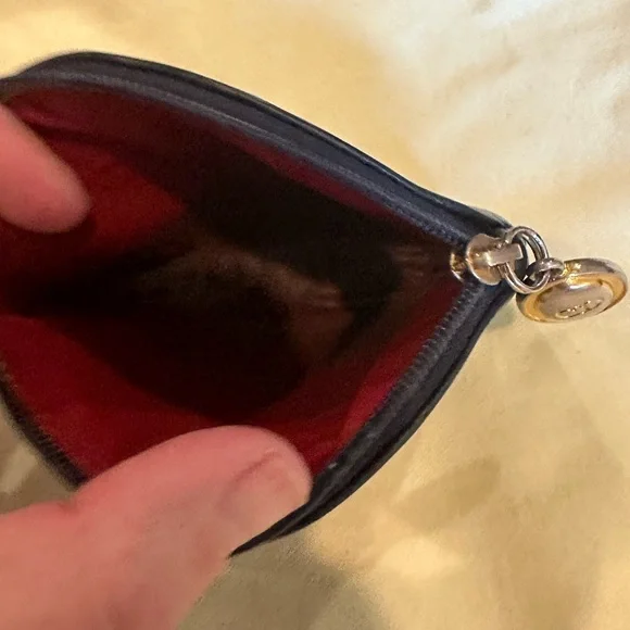 Christian Dior pouch - Picture 8 of 12